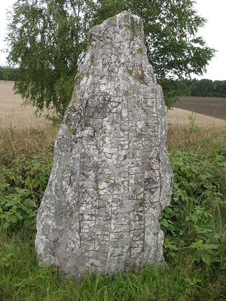 ルンドビー石碑(Sö131;スウェーデン・ウップランド県)